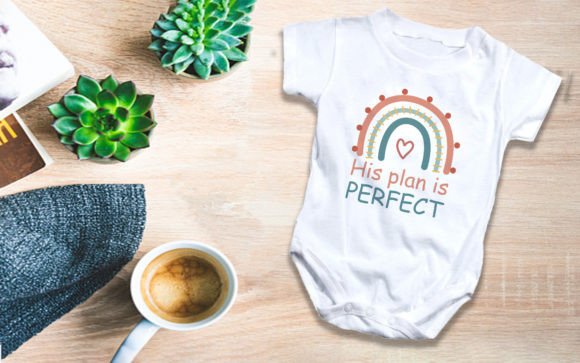 Review: Rainbow Onesie Baby Saying Newborn